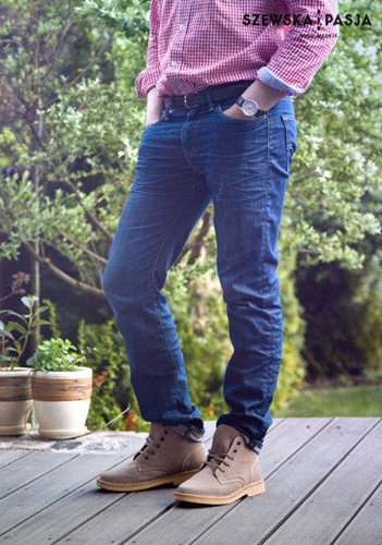 chukka shoes with jeans