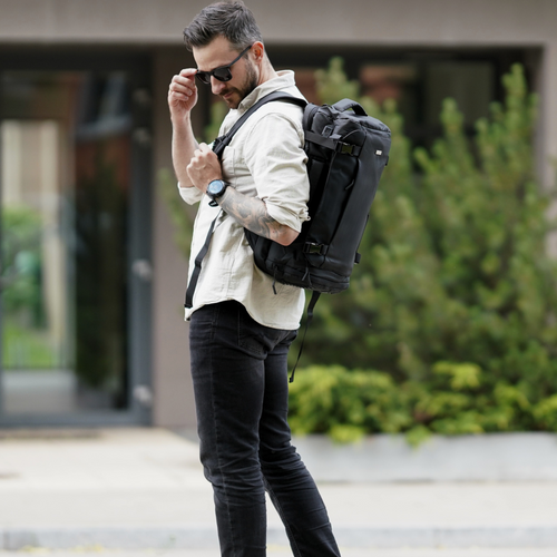 Lekki plecak miejski z kieszenią na laptopa plecak podróżny Solier SV24 TARREL Black