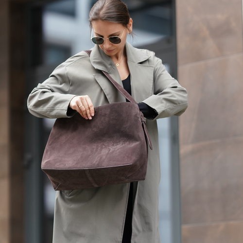 Skórzana zamszowa torba shopper z klamrą na ramię Solier FL39 Maya czekoladowa