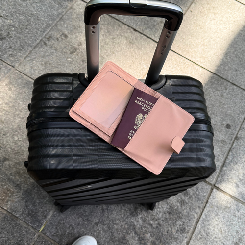 Organizer podróżny na dokumenty etui na paszport portfel Solier SW40 PINK