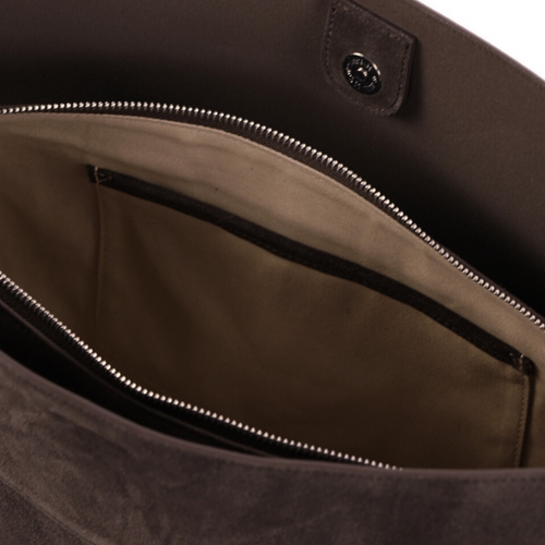 Skórzana zamszowa ciemno brązowa torba shopper z regulowanym paskiem Solier FL38 Sienna