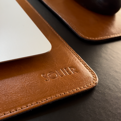 Genuine leather laptop pad Solier SA43 camel