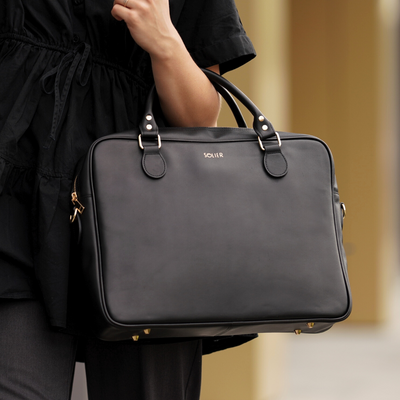 Genuine leather woman's laptop bag FL24 Venice black with snake pattern