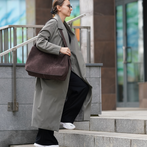 Skórzana zamszowa torba shopper z klamrą na ramię Solier FL39 Maya czekoladowa