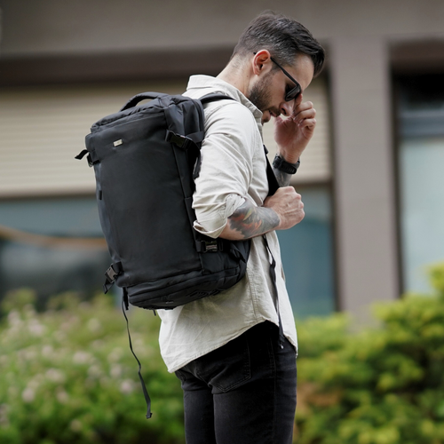 Lekki plecak miejski z kieszenią na laptopa plecak podróżny Solier SV24 TARREL Black