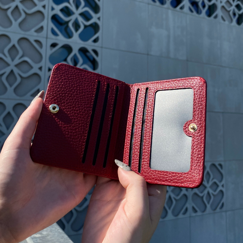 Burgundowy portfel z naturalnej skóry kompaktowy model Solier SW49 BURGUNDY