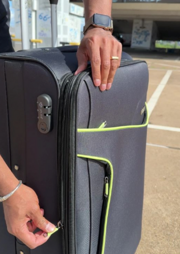 Large soft luggage L Solier STL1651 black-green