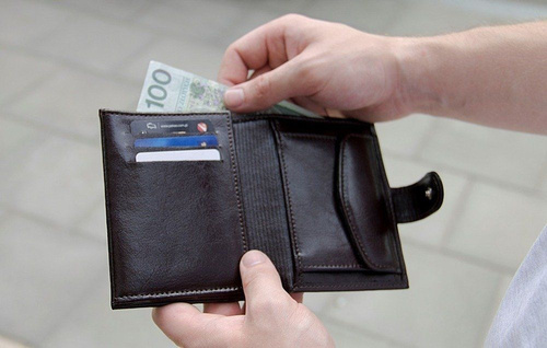 Elegancki brązowy skórzany męski portfel SOLIER SW04B